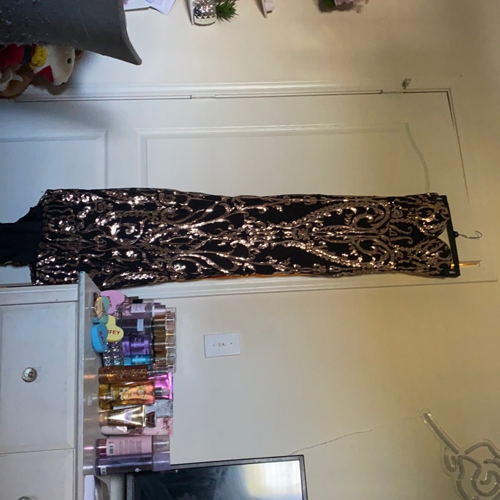 beautiful dress size small